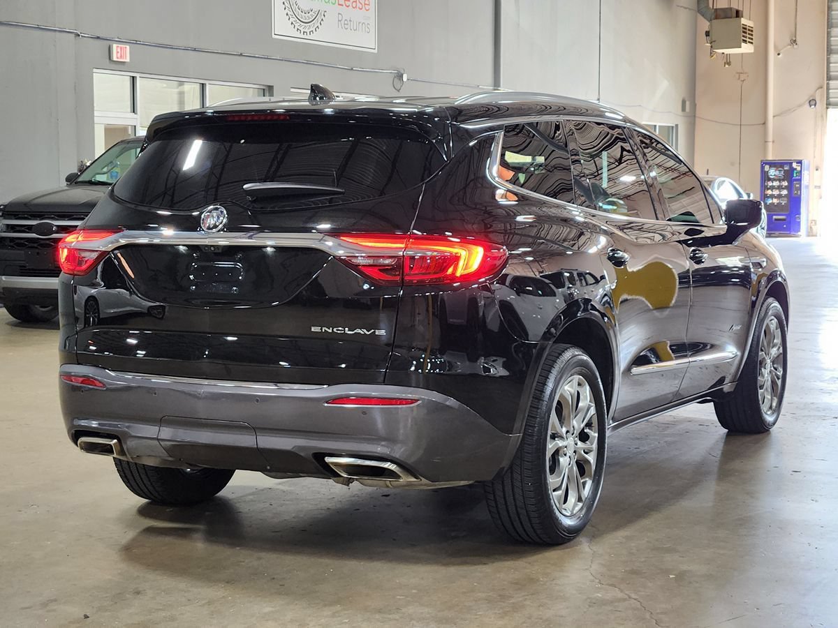 Used 2019 Buick Enclave Avenir w/ Avenir Technology Package FWD image 8