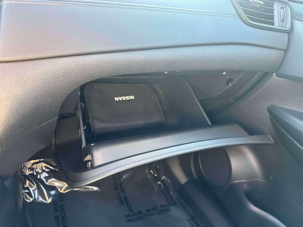 Used 2019 Nissan Rogue SL w/ Premium Package AWD/4WD image 35