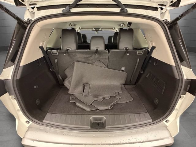 Certified 2024 Nissan Pathfinder SL FWD image 20