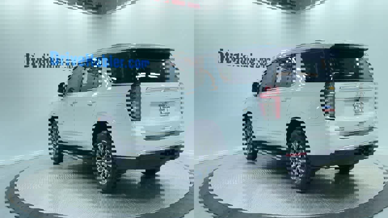 Used 2022 Chevrolet Tahoe LT w/ LT Signature Plus Package image 9