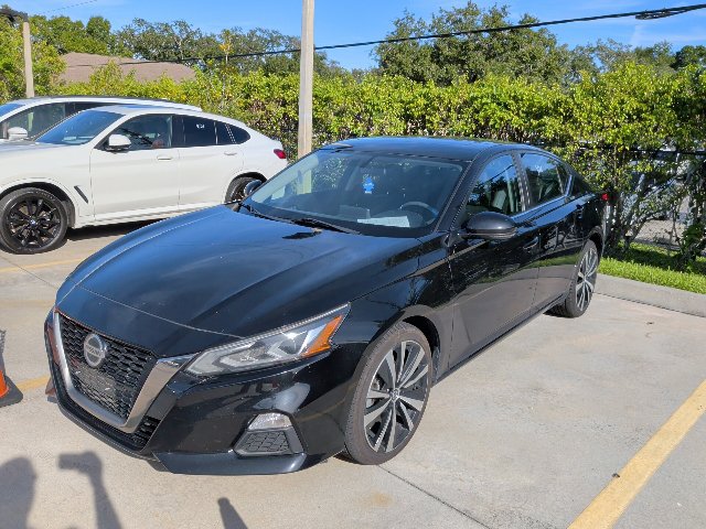 Used 2019 Nissan Altima 2.5 SR w/ SR Premium Package AWD/4WD image 1