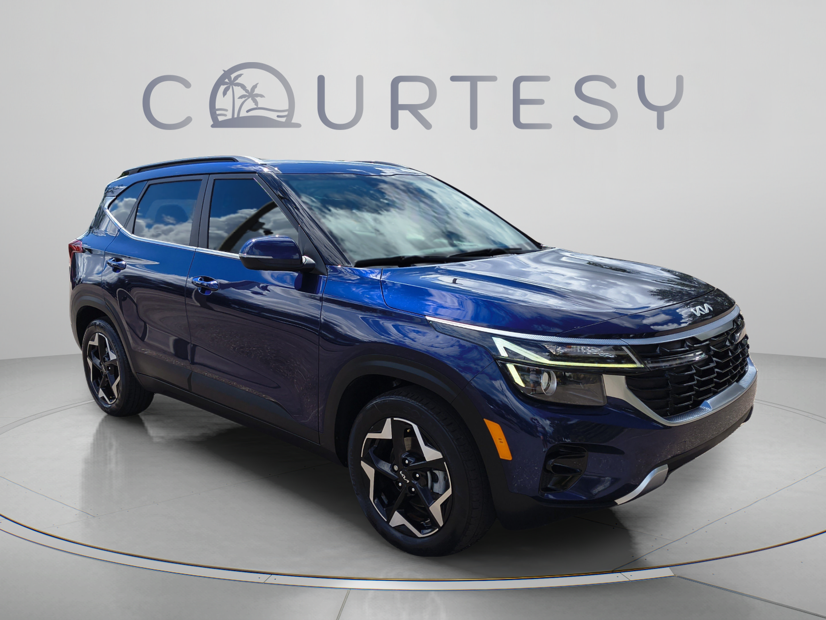 Used 2024 Kia Seltos EX FWD image 9