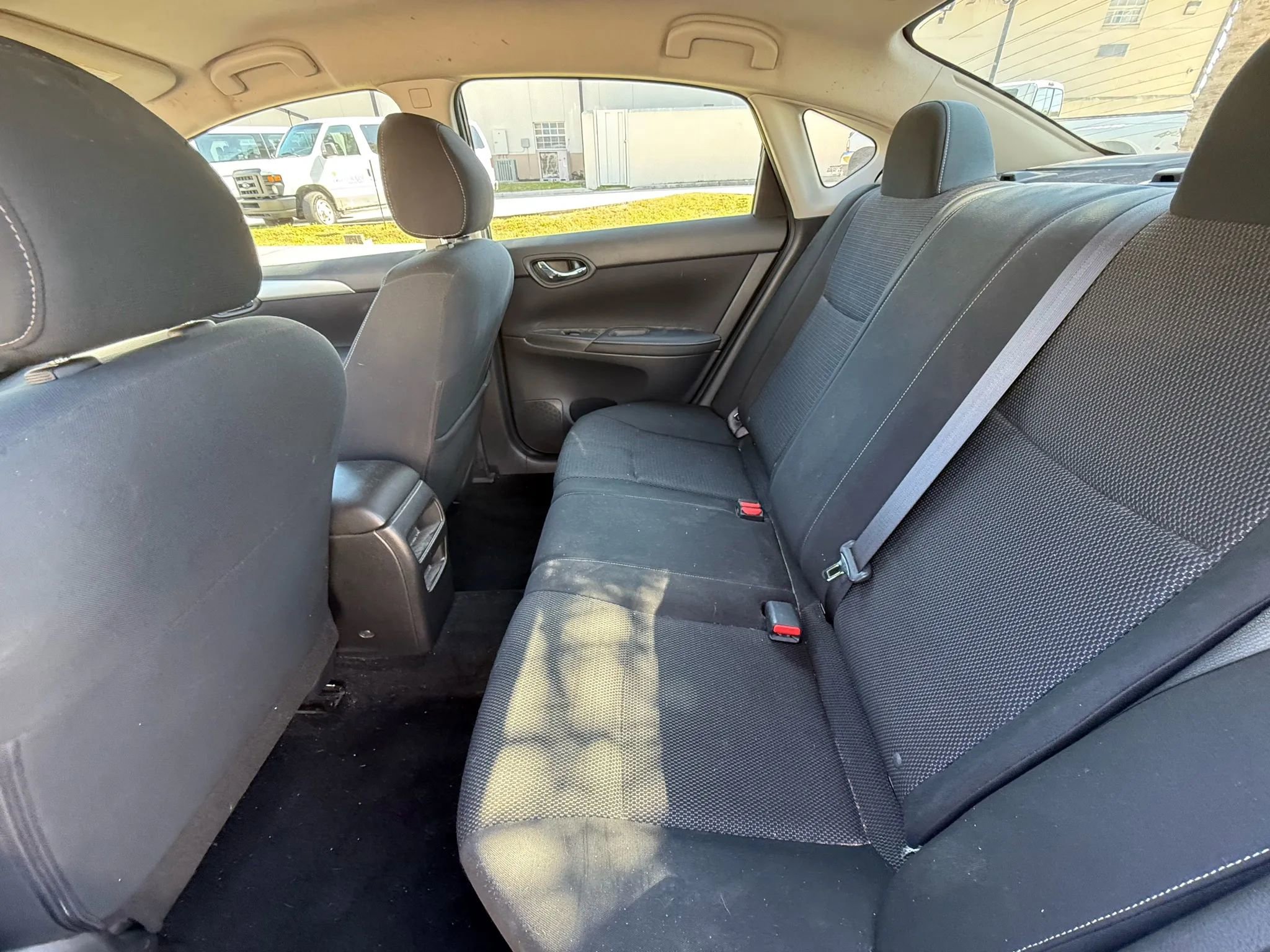Used 2019 Nissan Sentra S image 9
