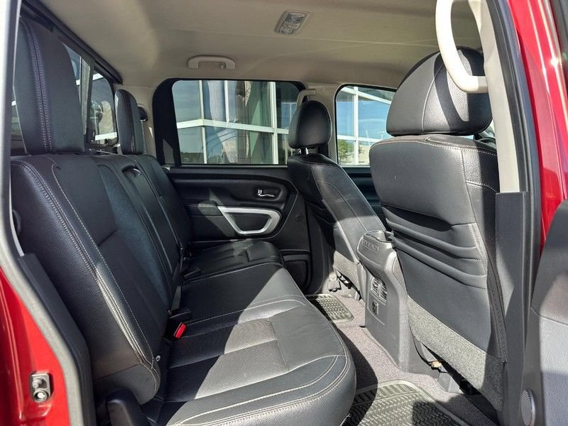 Used 2017 Nissan Titan SL w/ SL Towing Convenience Package AWD/4WD image 12
