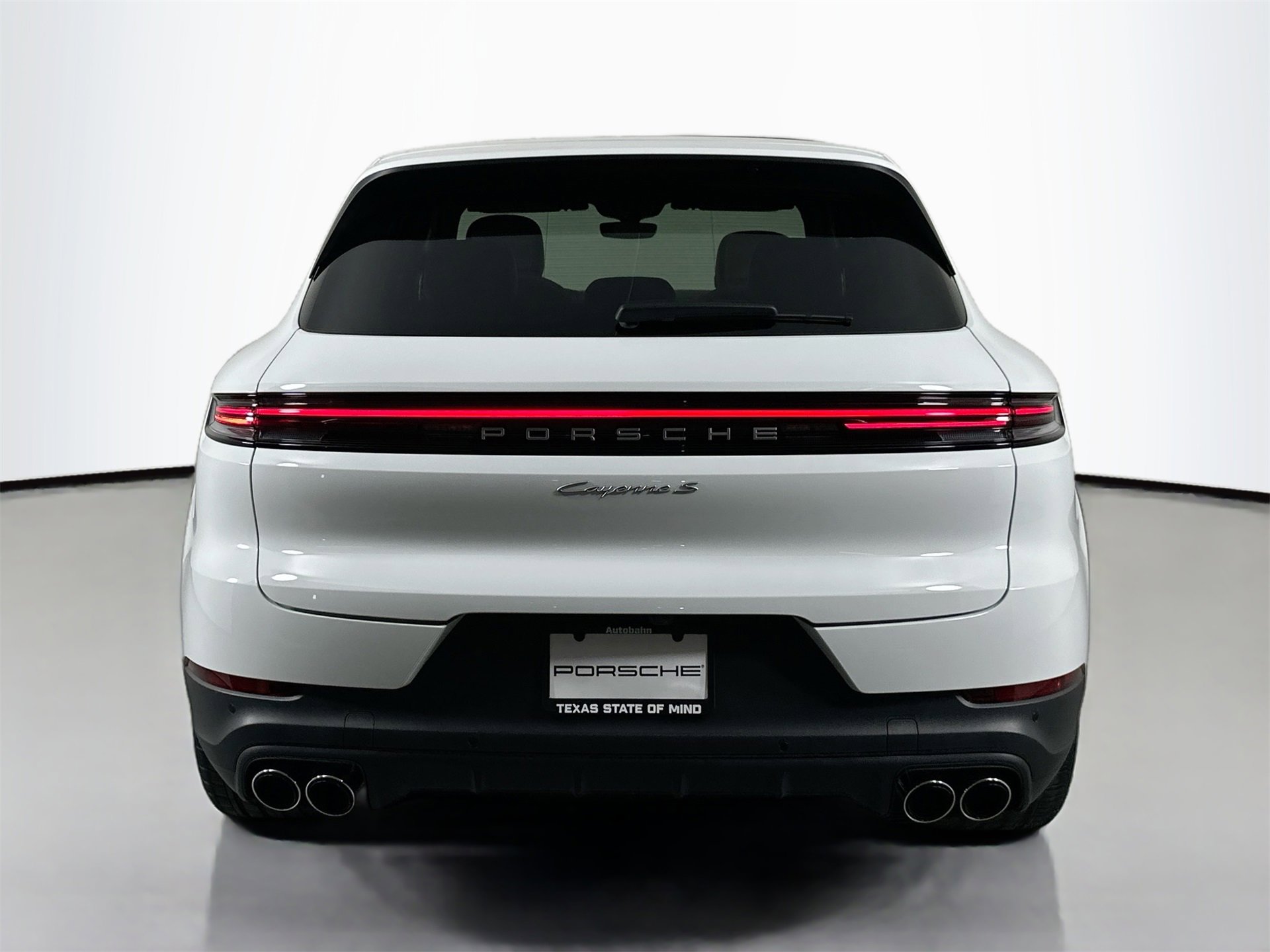 New 2026 Porsche Cayenne S image 6