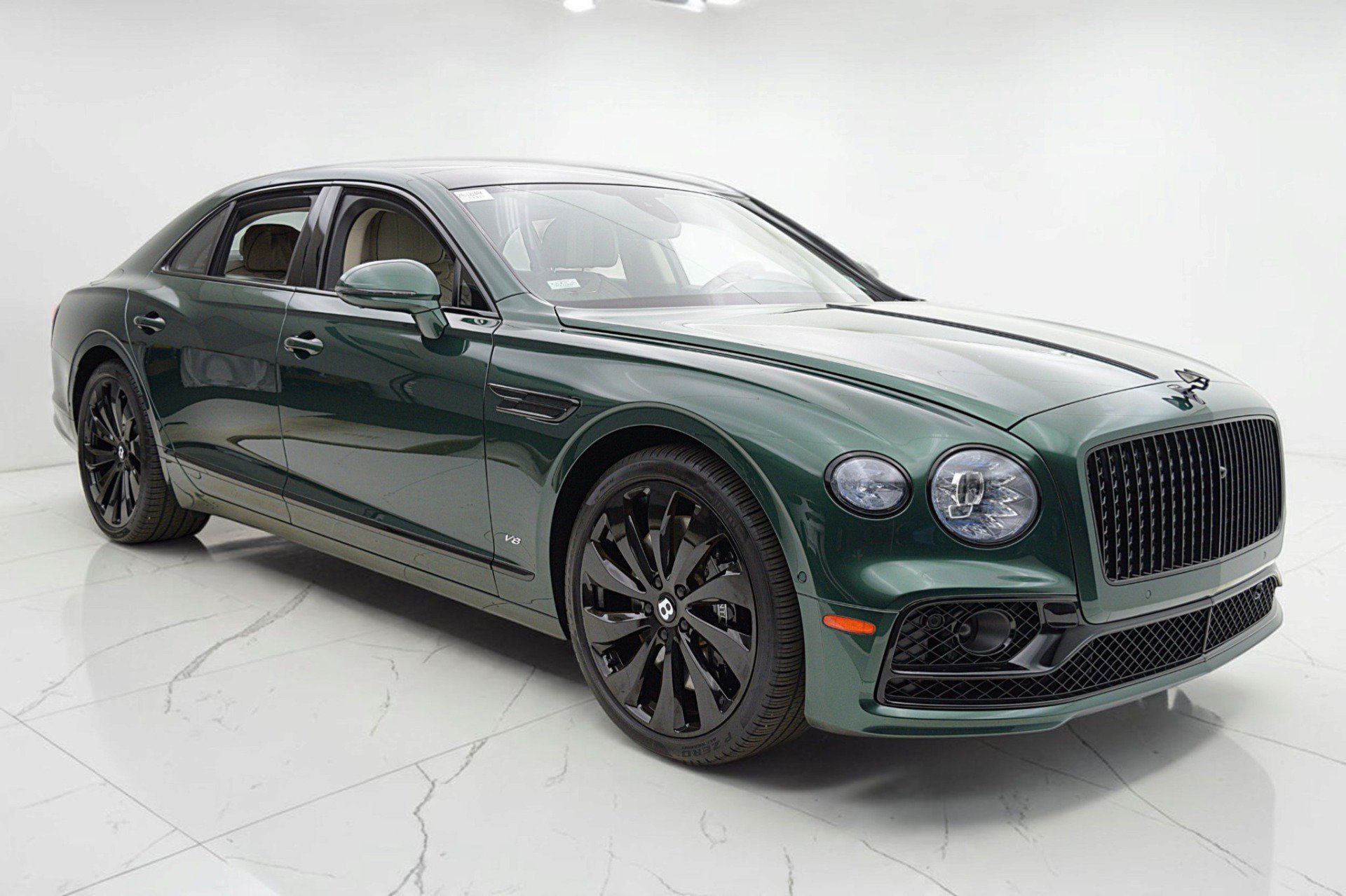 Certified 2022 Bentley Flying Spur V8 AWD/4WD image 16