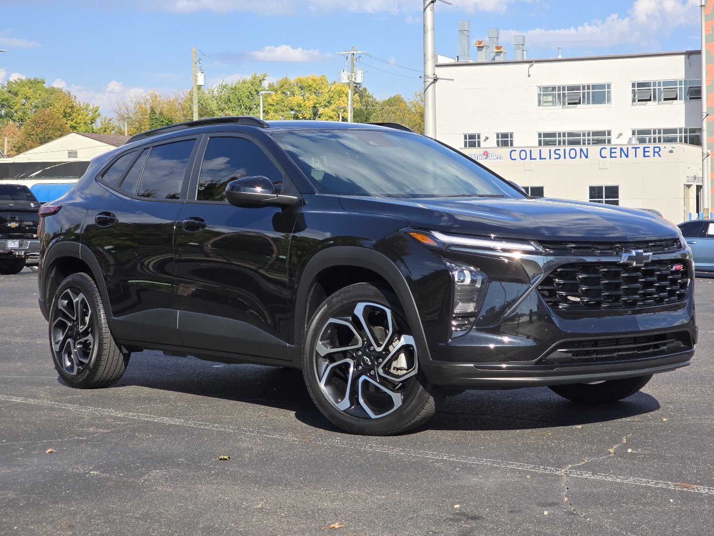 Certified 2024 Chevrolet Trax RS FWD image 2