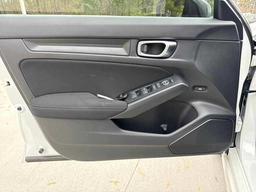 Certified 2025 Honda Civic Sport image 13