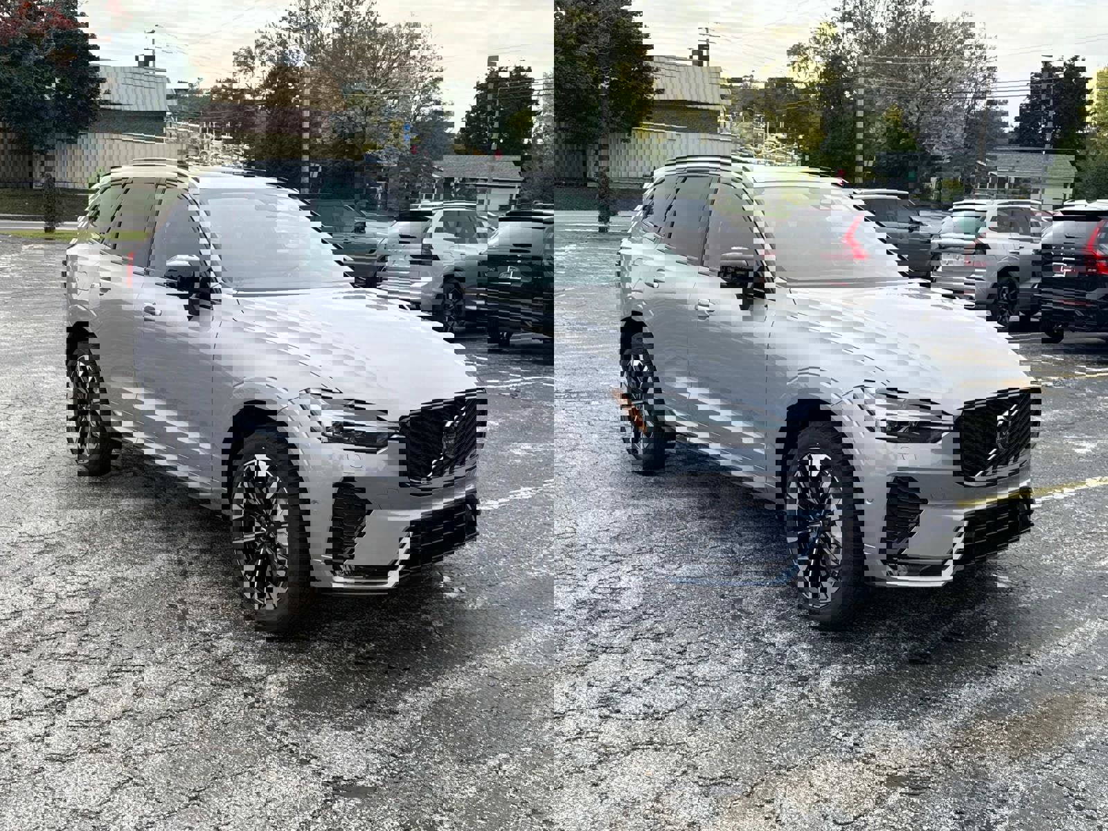 New 2026 Volvo XC60 B5 Plus w/ Climate Package image 3
