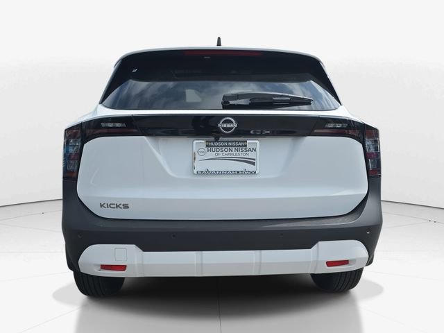 New 2026 Nissan Kicks SV w/ SV Premium Package image 8