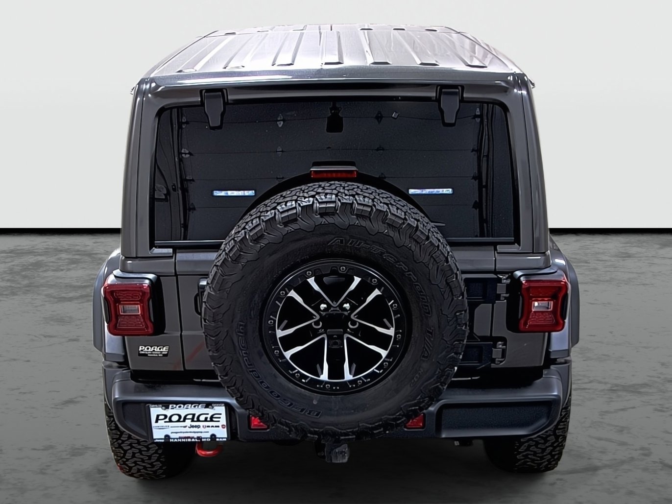 New 2025 Jeep Wrangler Unlimited Rubicon w/ XTREMEE 35" Tire Package image 3