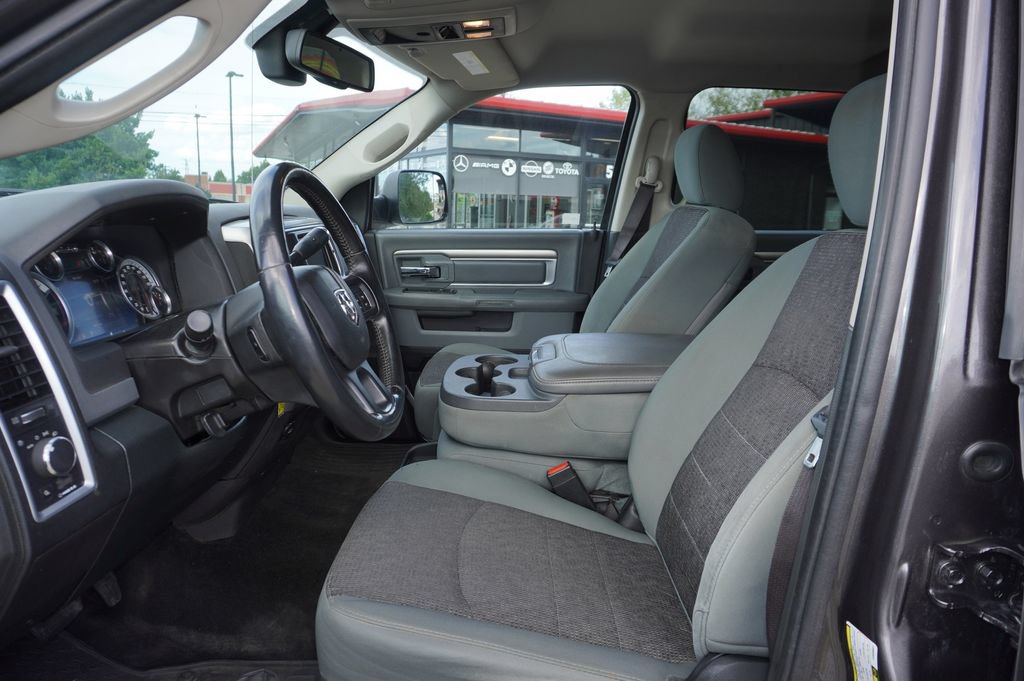 Used 2015 RAM 3500 SLT w/ Luxury Group AWD/4WD image 23