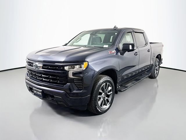 Used 2022 Chevrolet Silverado 1500 RST image 3