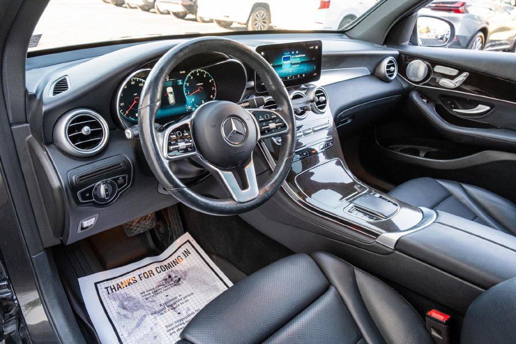 Used 2021 Mercedes-Benz GLC 300 4MATIC image 15