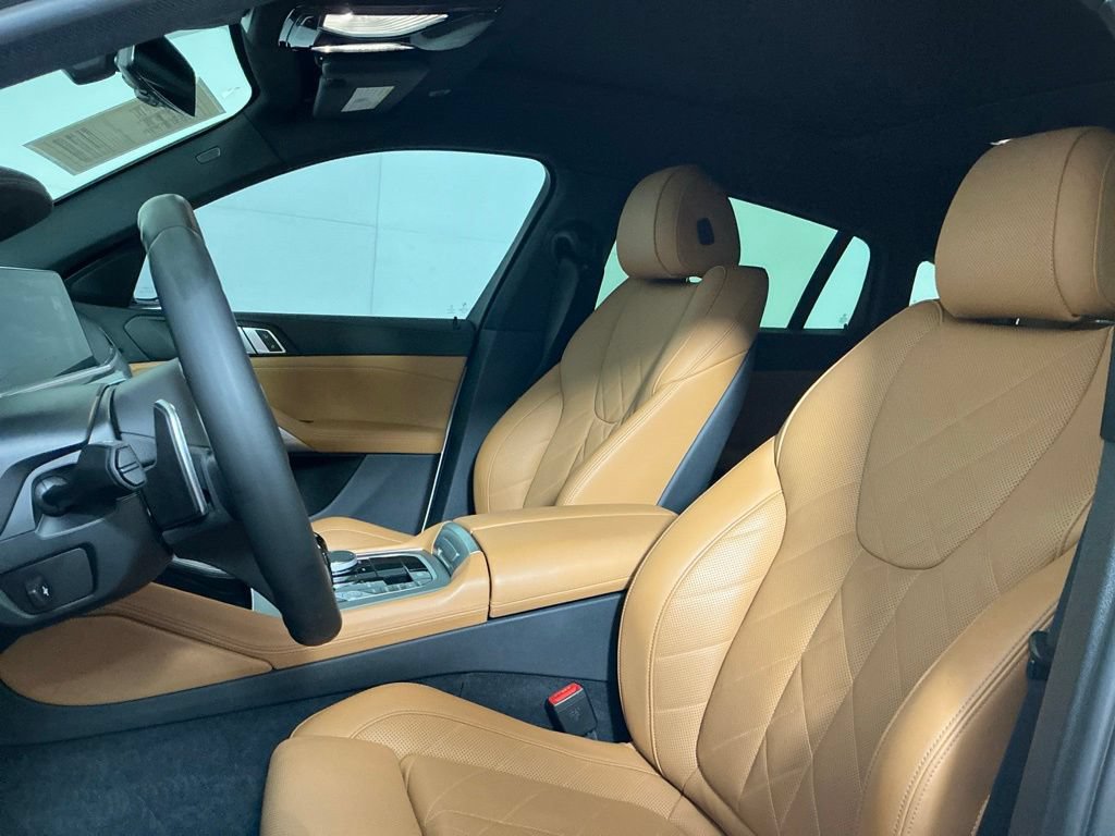 Certified 2023 BMW X6 xDrive40i w/ M Sport Package AWD/4WD image 22