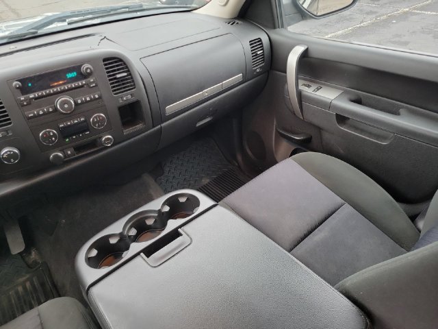 Used 2011 Chevrolet Silverado 1500 LT w/ All-Star Edition AWD/4WD image 11
