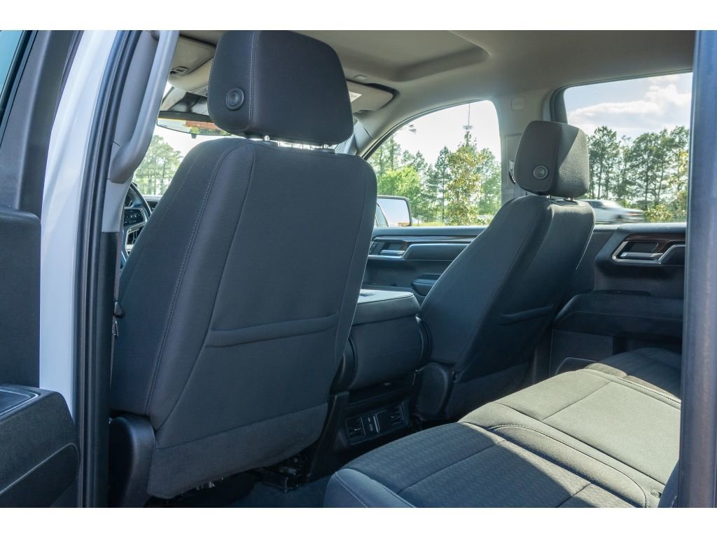 Used 2023 Chevrolet Silverado 1500 LT AWD/4WD image 13