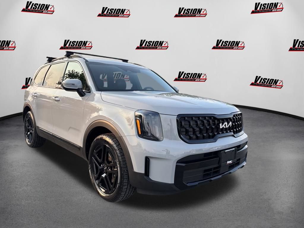 Used 2024 Kia Telluride EX X-Line AWD/4WD image 3