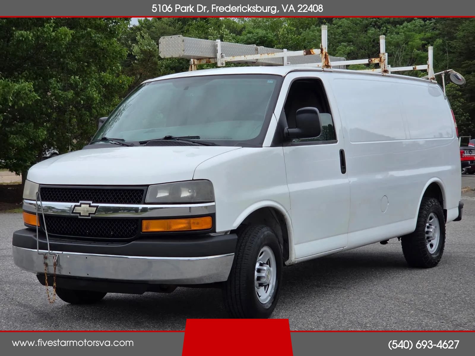 Used 2014 Chevrolet Express 3500 w/ Chrome Appearance Package
