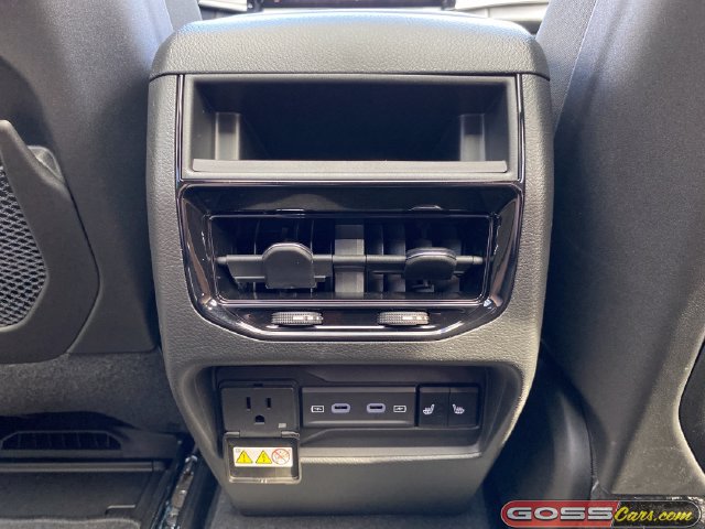 New 2026 Jeep Grand Cherokee Limited w/ Limited Altitude Package AWD/4WD image 23