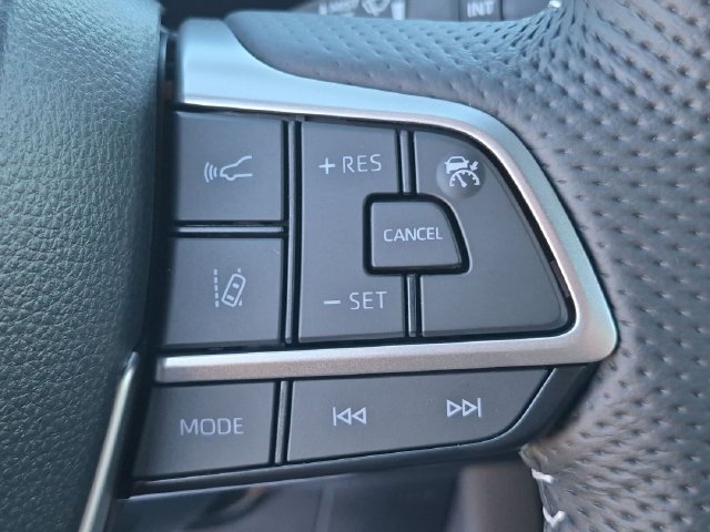 New 2026 Toyota Sienna XSE AWD/4WD image 15