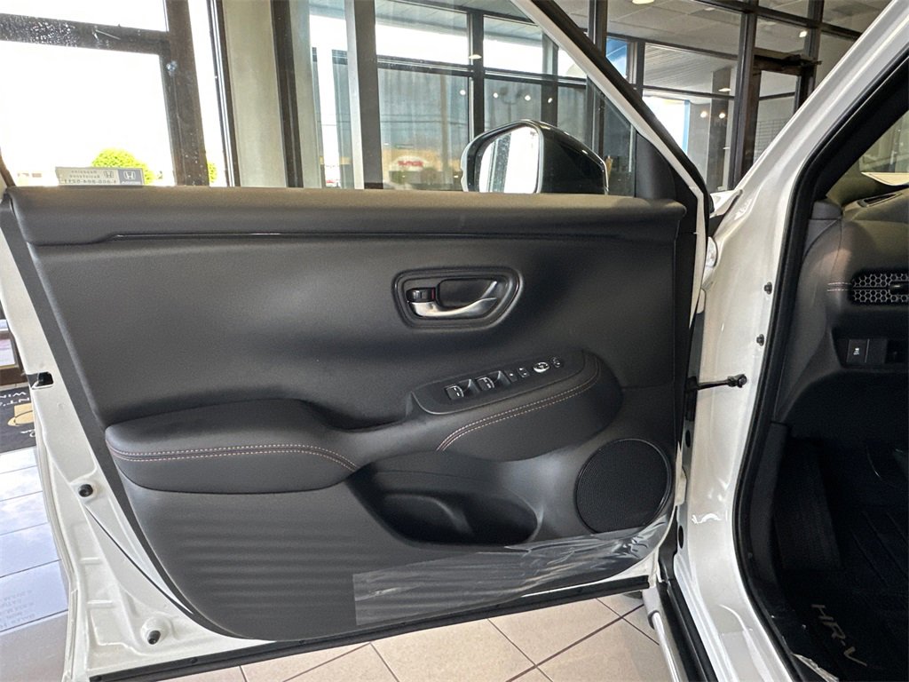 New 2026 Honda HR-V Sport image 10