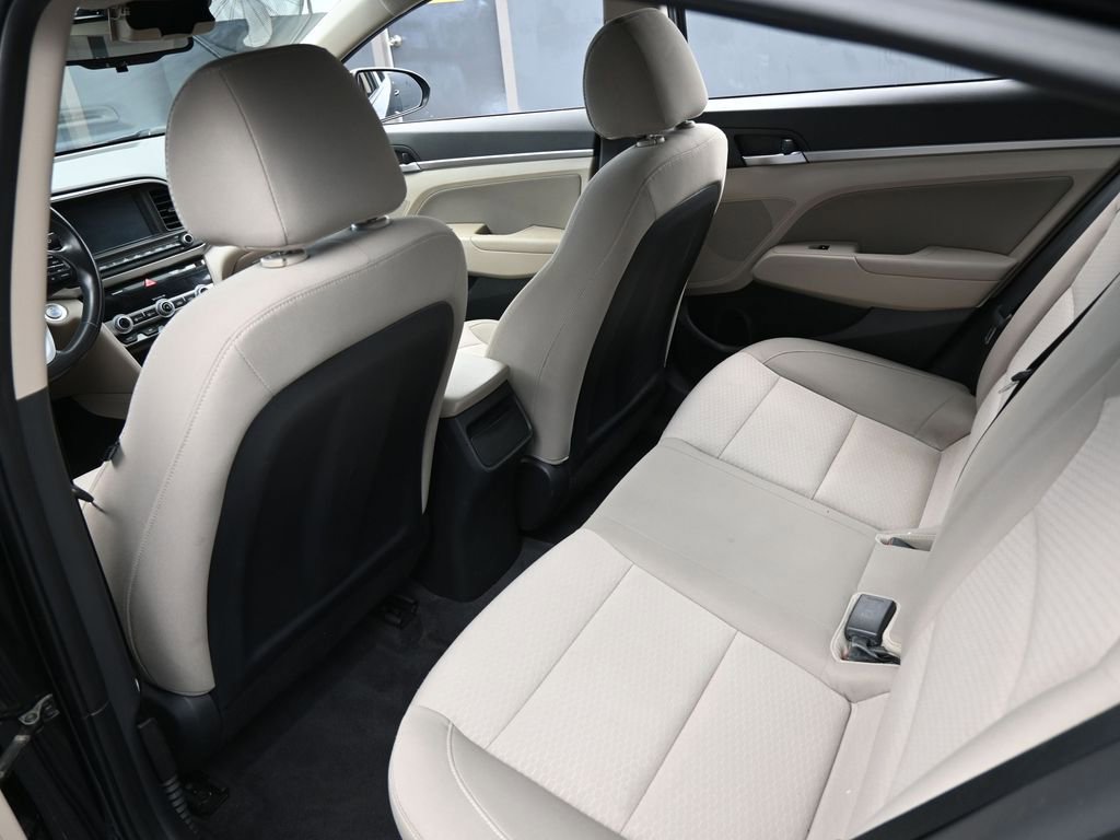 Used 2020 Hyundai Elantra Value Edition image 32