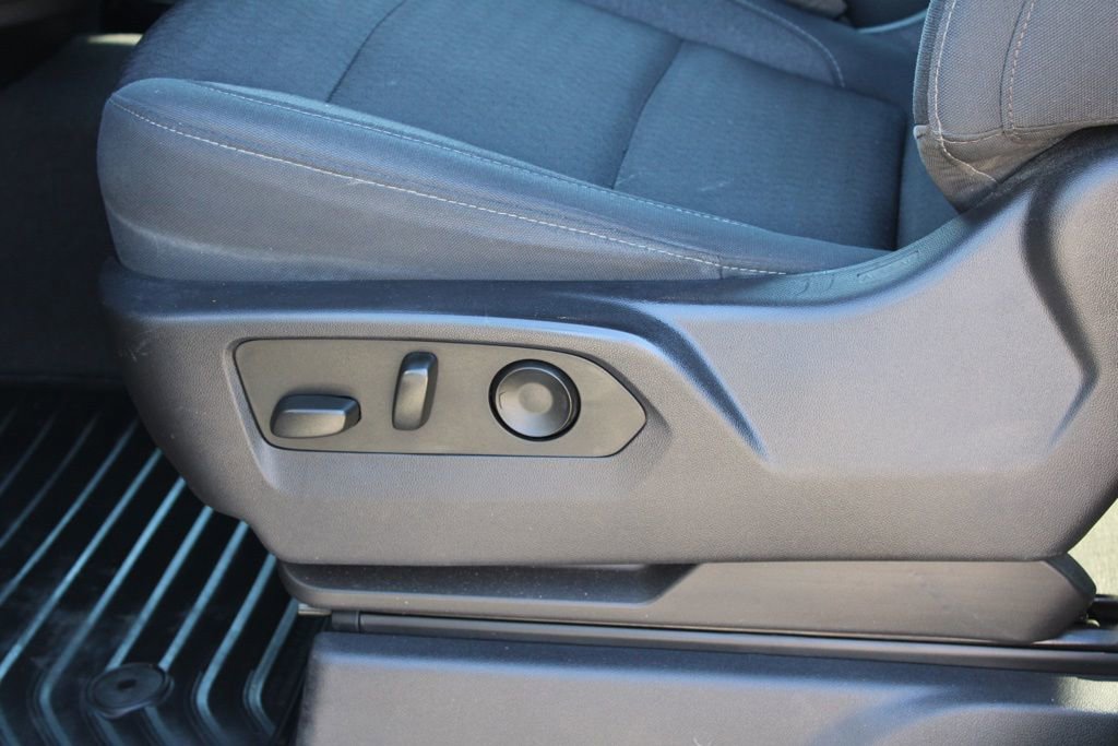 Used 2023 Chevrolet Silverado 1500 LT image 15