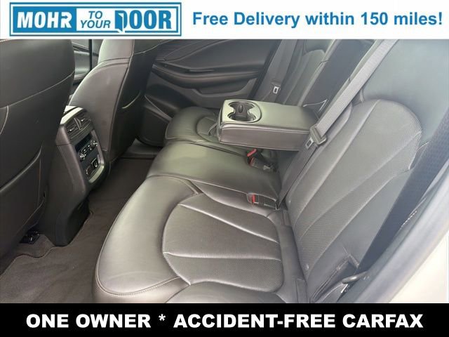 Used 2018 Buick Envision Essence image 31