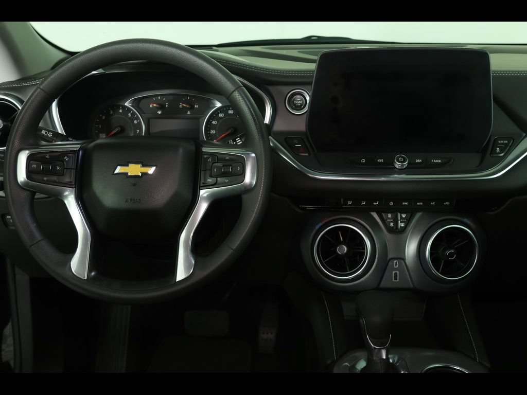 Used 2023 Chevrolet Blazer LT AWD/4WD image 14