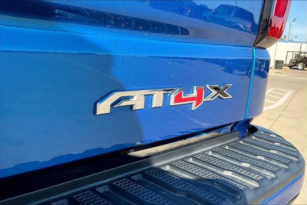 Used 2022 GMC Sierra 1500 AT4X image 44