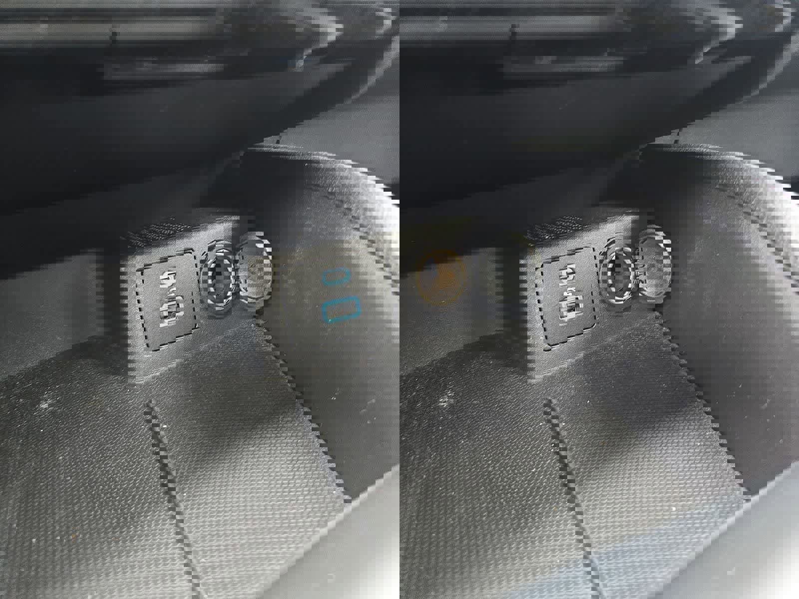 Used 2022 Ford Escape SE w/ Convenience Package image 27