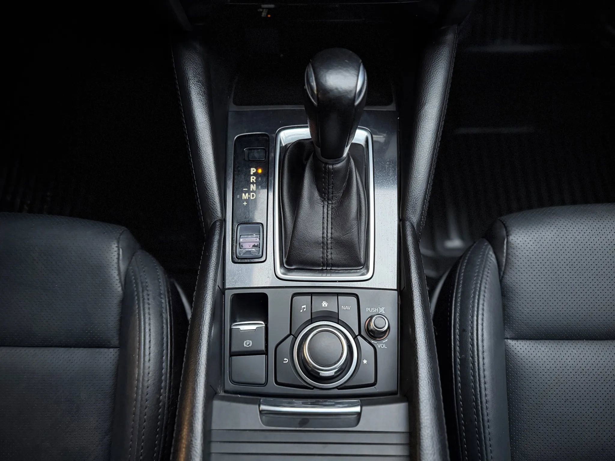 Used 2016 MAZDA MAZDA6 Touring image 17