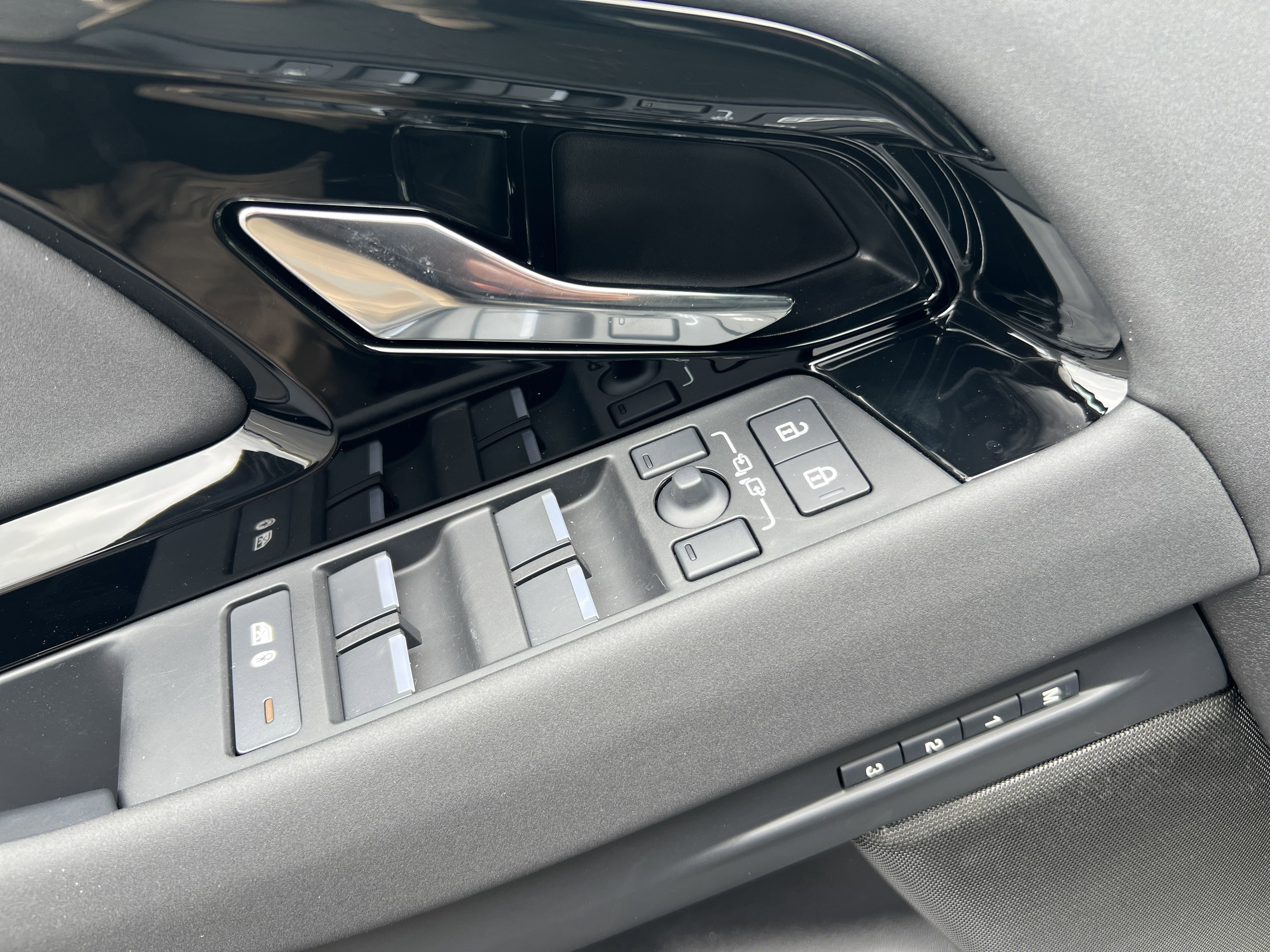 New 2026 Land Rover Range Rover Evoque Dynamic SE image 26