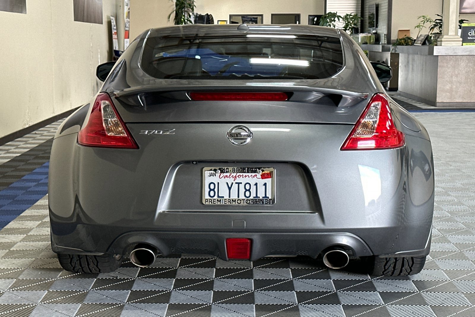 Used 2014 Nissan 370Z Touring w/ Sport Package image 5