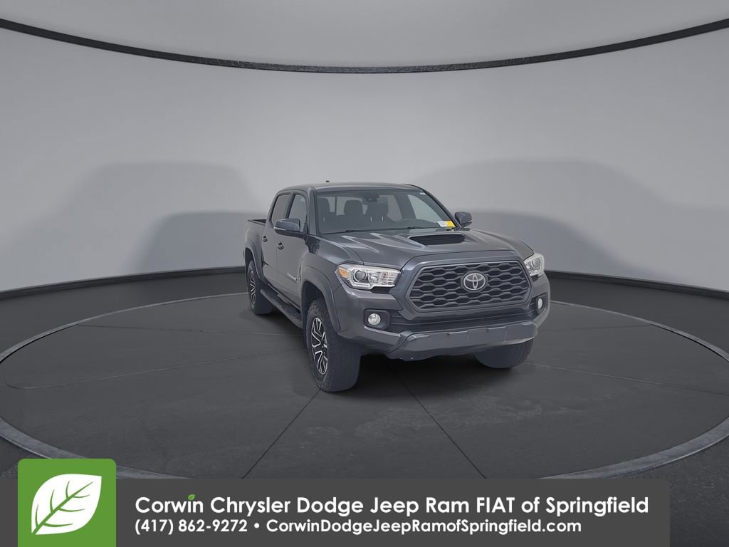 Used 2020 Toyota Tacoma TRD Sport image 4