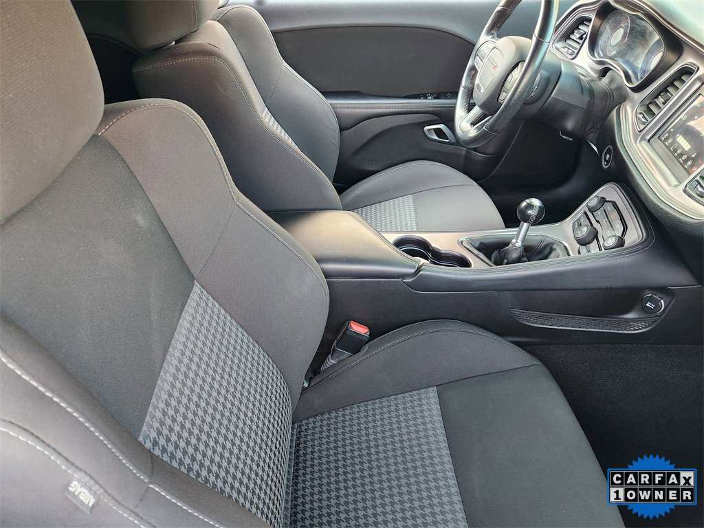 Used 2023 Dodge Challenger R/T w/ Blacktop Package image 16