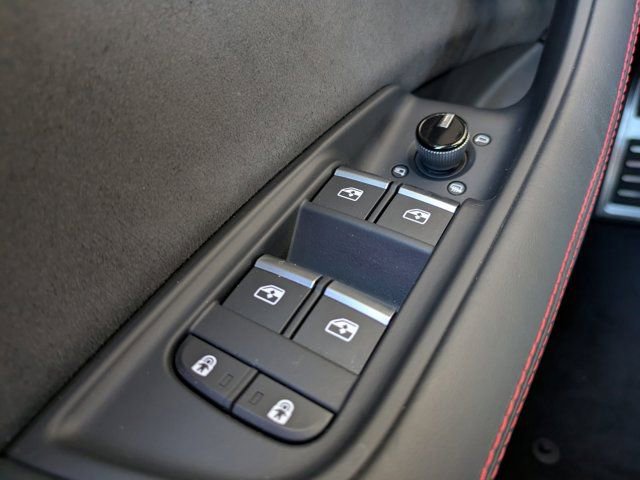 Used 2024 Audi RS Q8 image 24