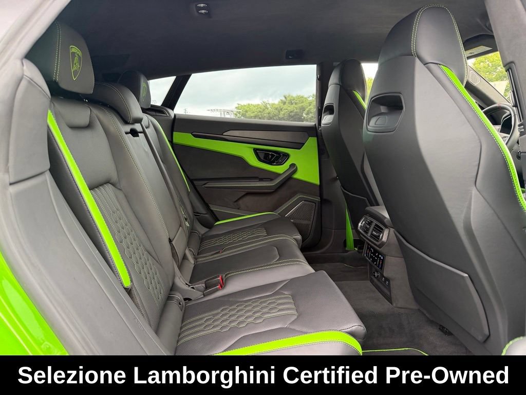 Used 2025 Lamborghini Urus SE AWD/4WD image 49
