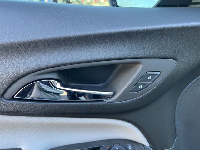 Used 2024 Chevrolet Equinox LS w/ LS Convenience Package image 25