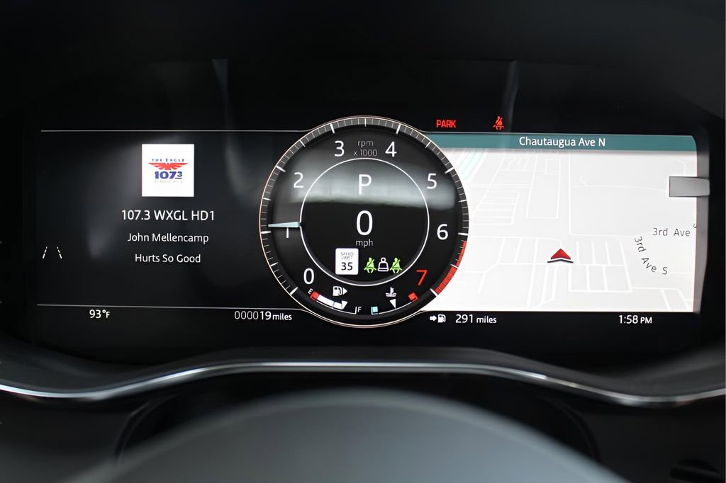 Used 2026 Jaguar F-PACE R-Dynamic S image 22