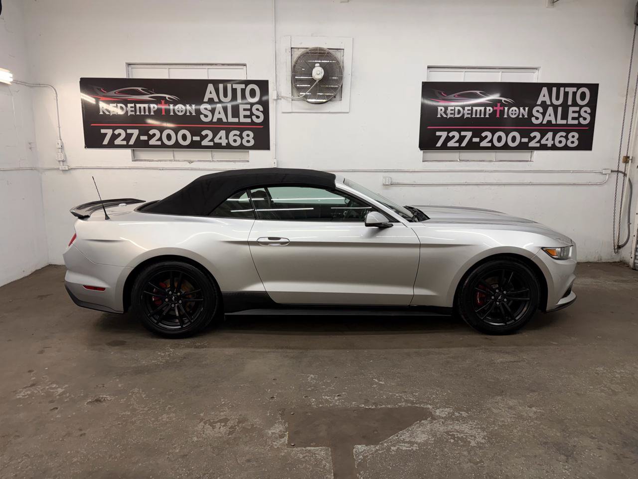 Used 2016 Ford Mustang Premium RWD image 6