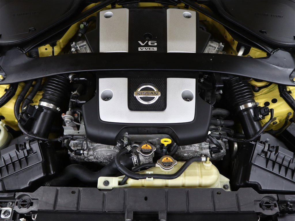 Used 2017 Nissan 370Z Coupe image 17