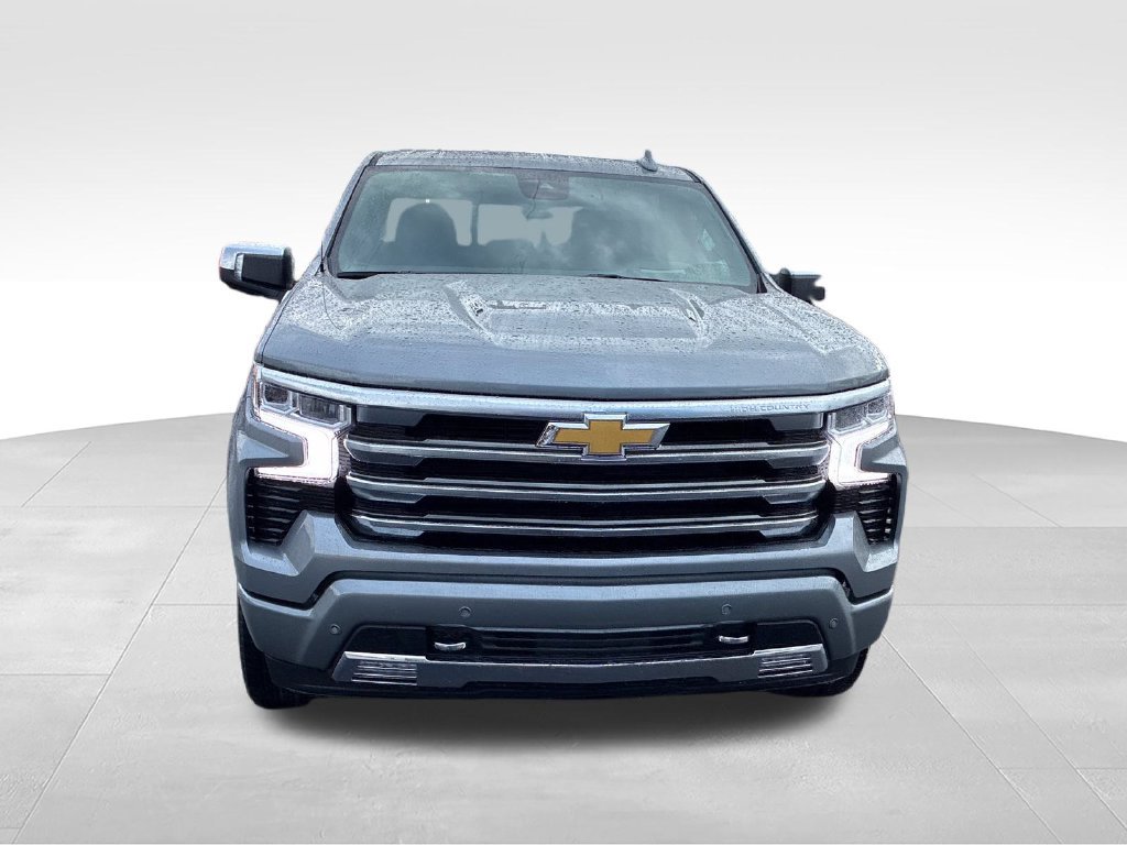 New 2026 Chevrolet Silverado 1500 High Country w/ Technology Package AWD/4WD image 8