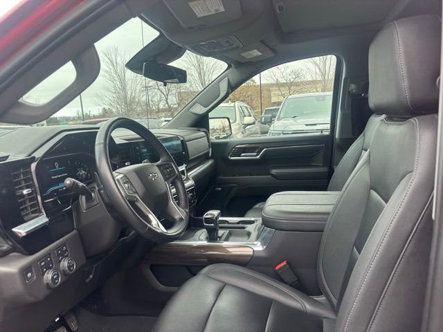 Used 2023 Chevrolet Silverado 1500 LT Trail Boss w/ LT Trail Boss Premium Package image 10