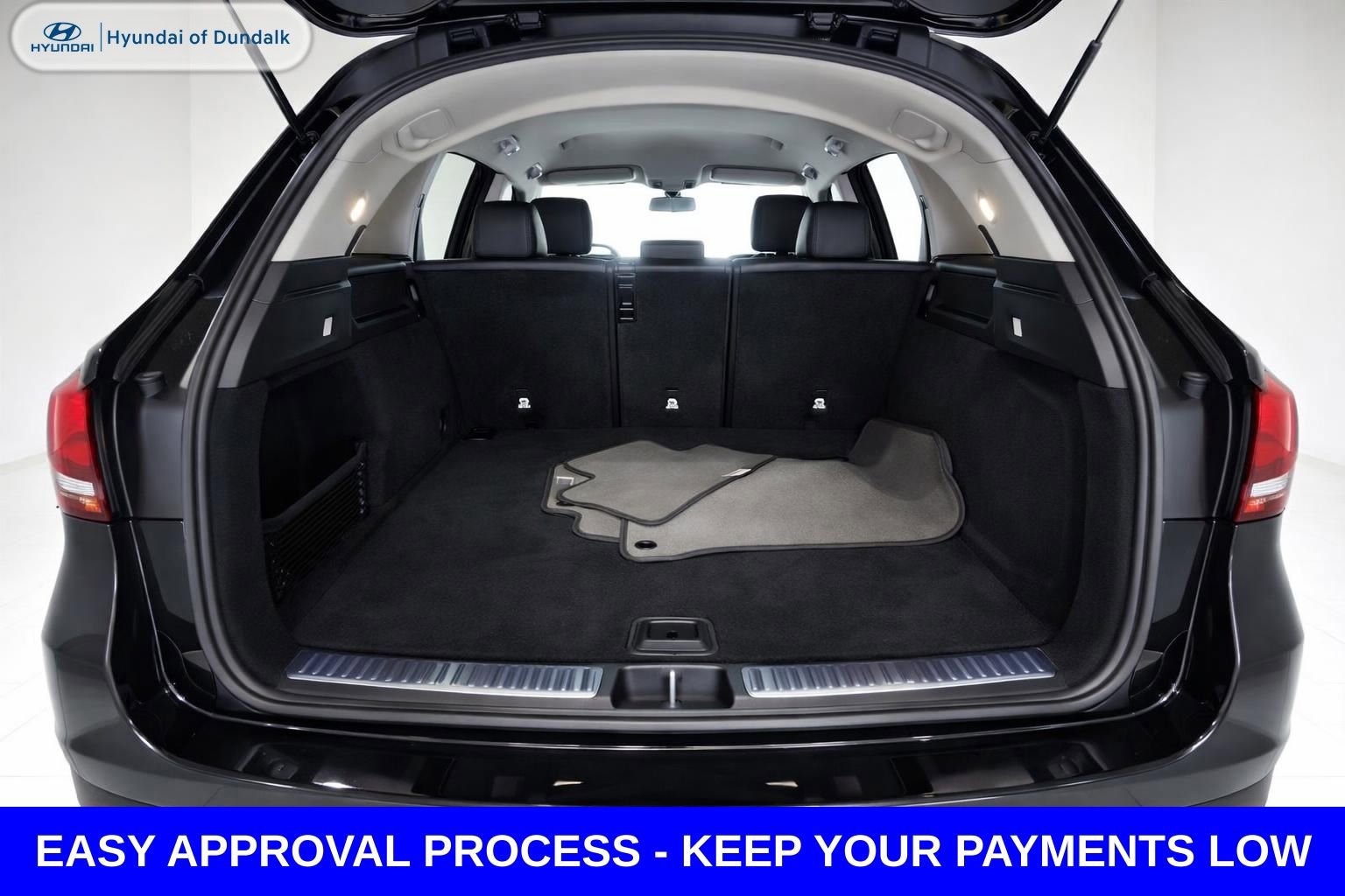 Used 2021 Mercedes-Benz GLC 300 w/ Premium Package image 17