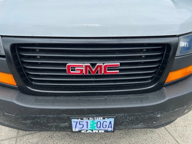 Used 2021 GMC Savana 3500 w/ Driver Convenience Package RWD image 9