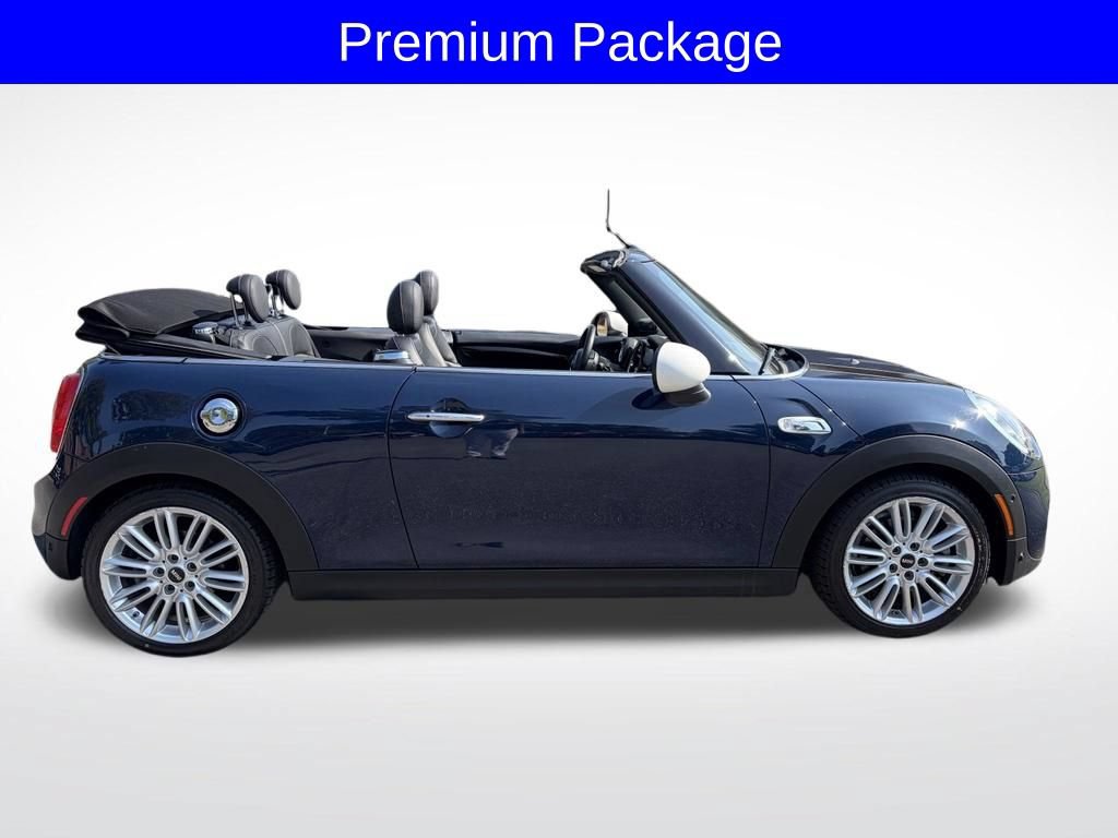 Used 2018 MINI Cooper S FWD image 6