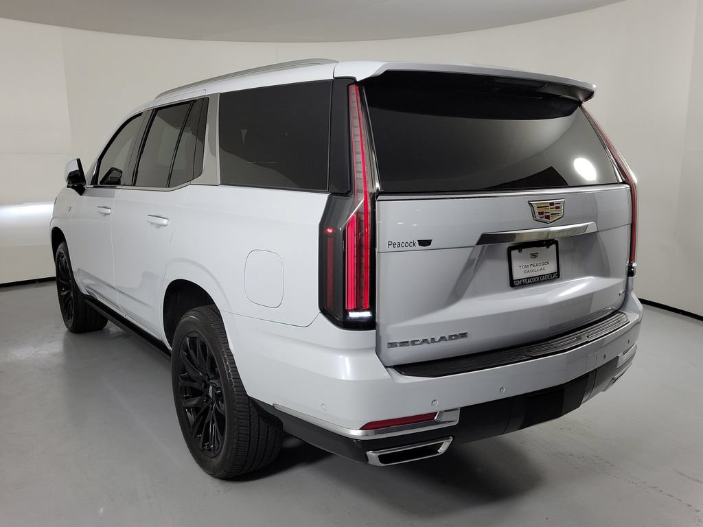 Certified 2026 Cadillac Escalade Luxury w/ Touring Package AWD/4WD image 4