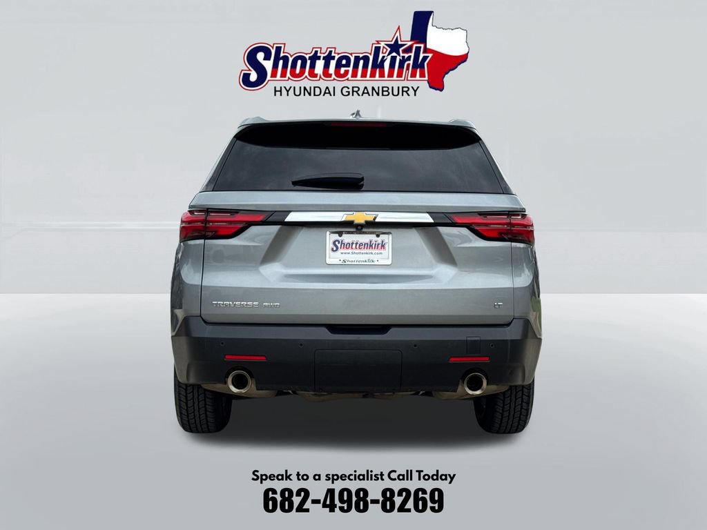 Used 2023 Chevrolet Traverse LT AWD/4WD image 7